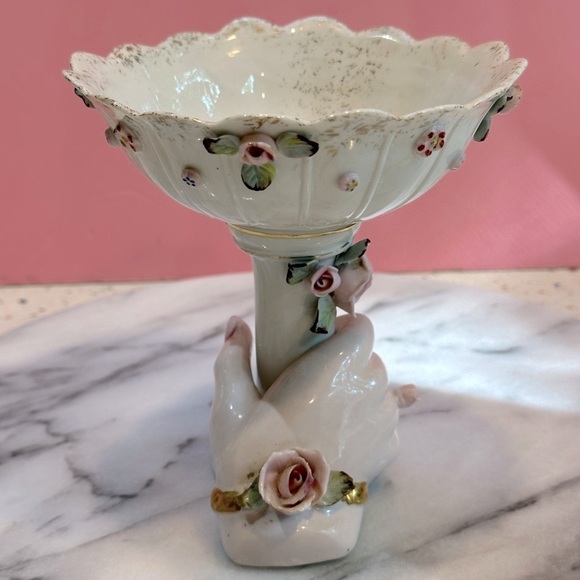 VTG Bone China Porcelain Flowers Compote Bowl Stand with Antique Ladies Hand - Picture 3 of 9